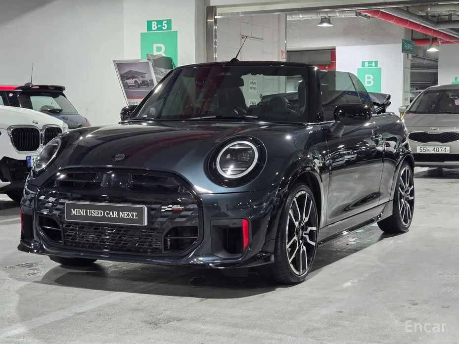 Mini Cooper Convertible 2025 JCW