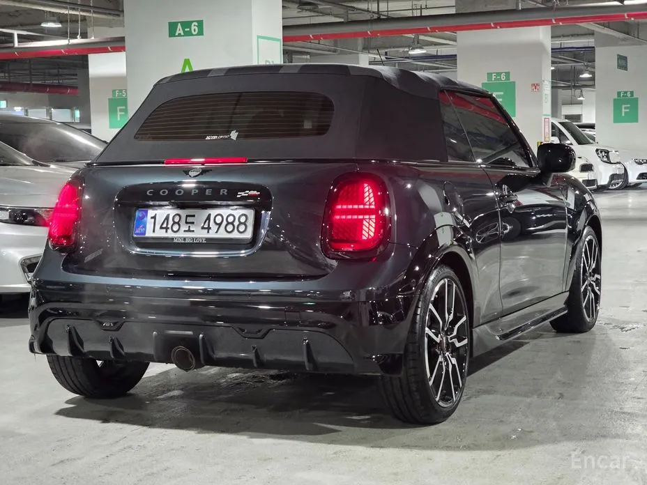 Mini Cooper Convertible 2025 JCW
