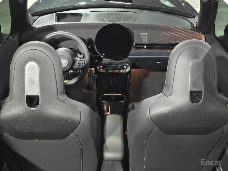 Mini Cooper Convertible 2025 JCW