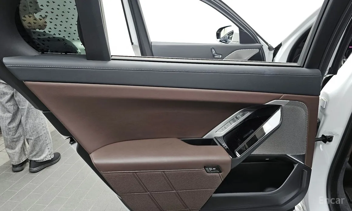 BMW 7 Series 2022 740i sDrive M Sport