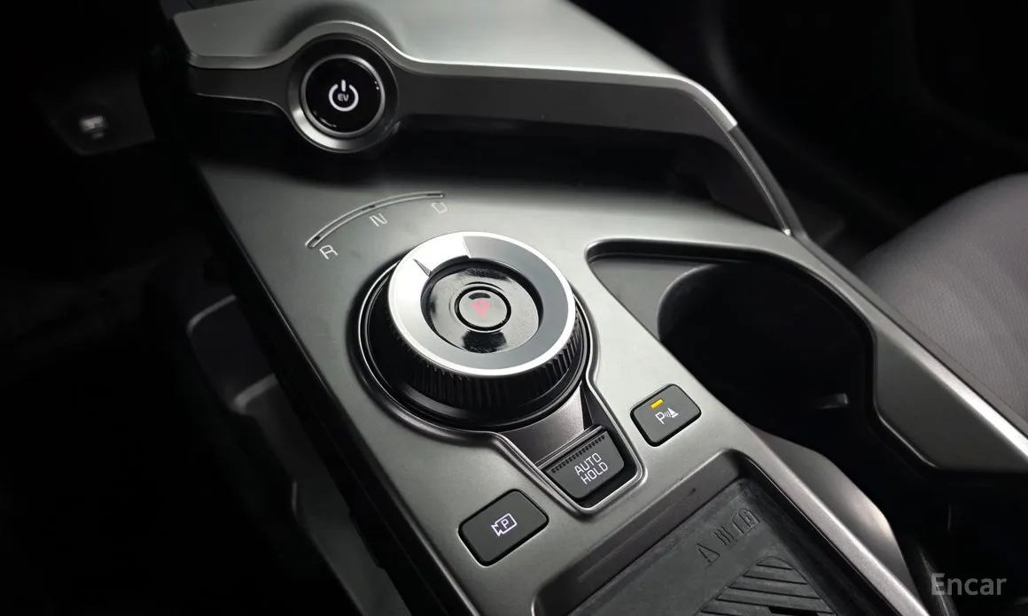 Фото 9 - Kia EV6