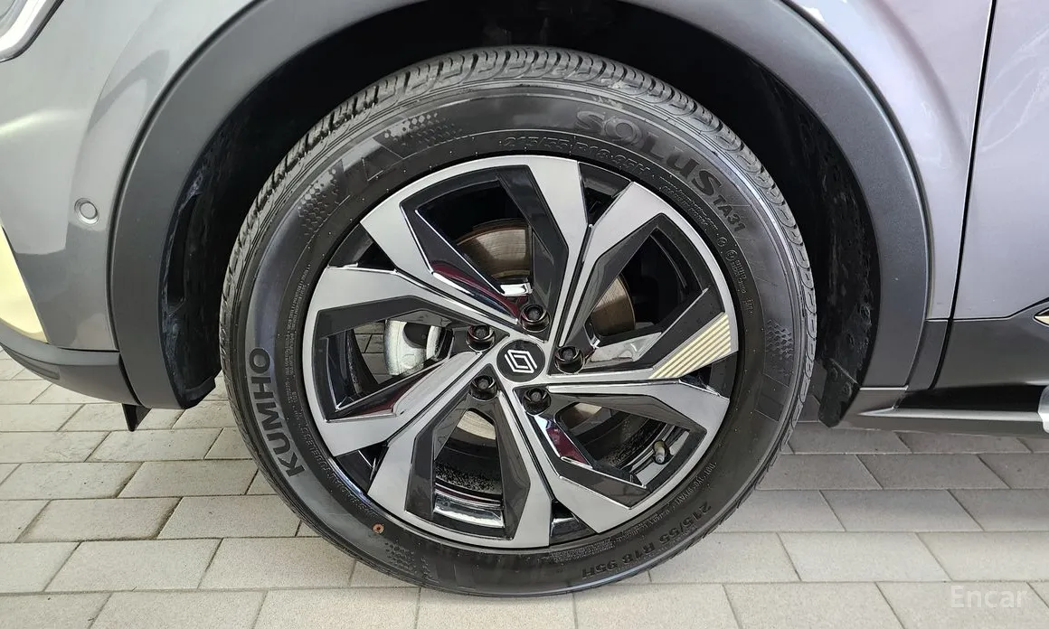 Renault Arkana 2024 1.6 E-TECH Iconic Design Package