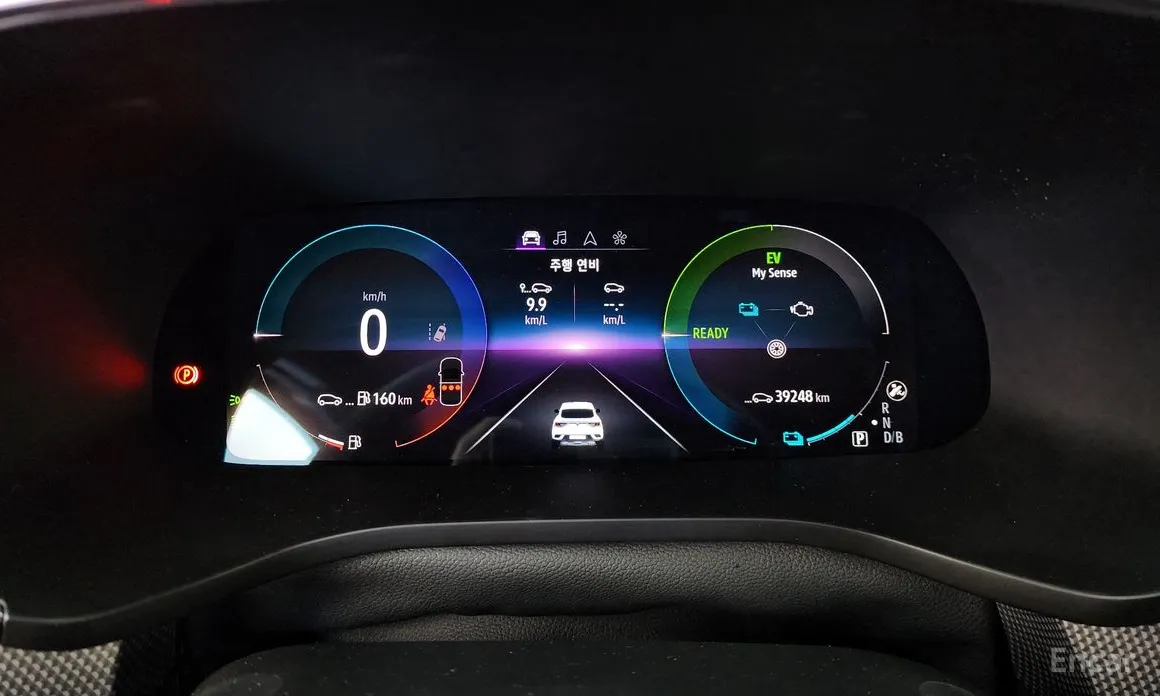 Renault Arkana 2024 1.6 E-TECH Iconic Design Package