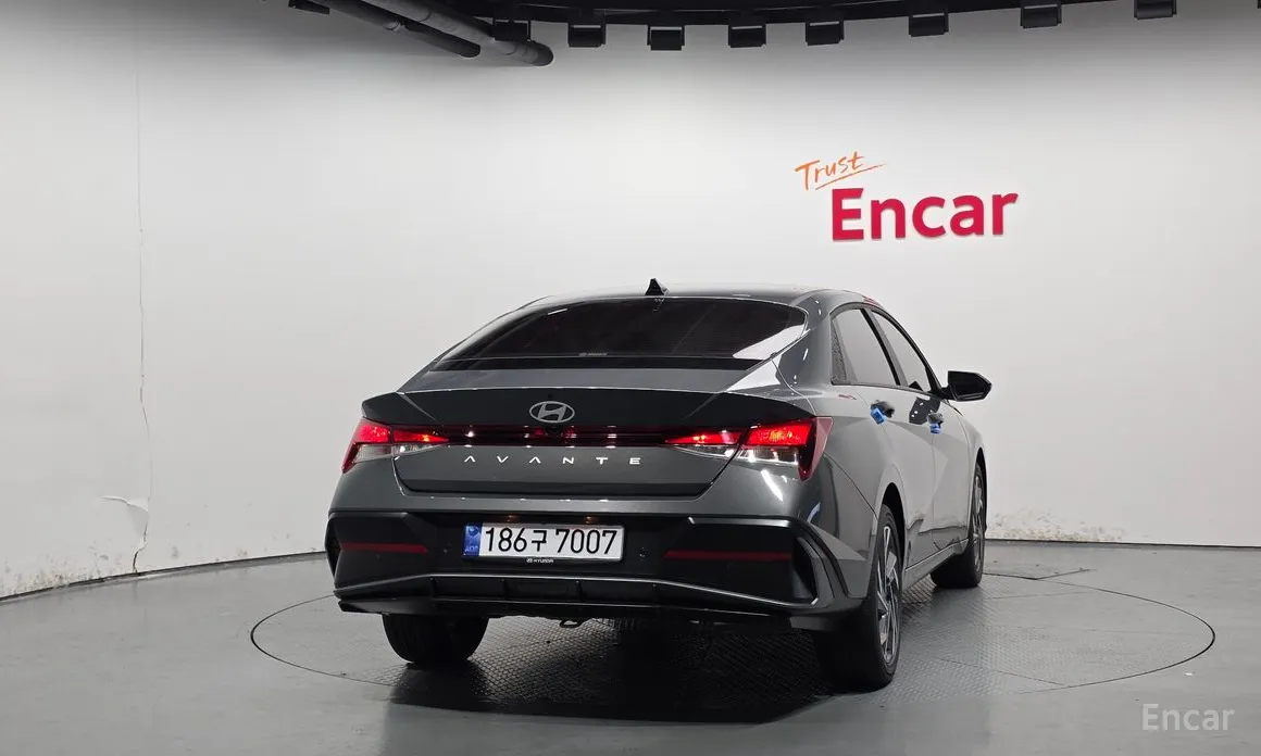 Hyundai Avante 2023 1.6 LPi