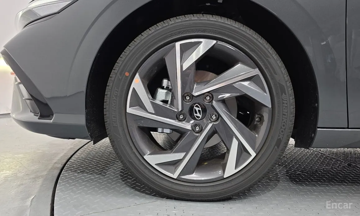 Hyundai Avante 2023 1.6 LPi