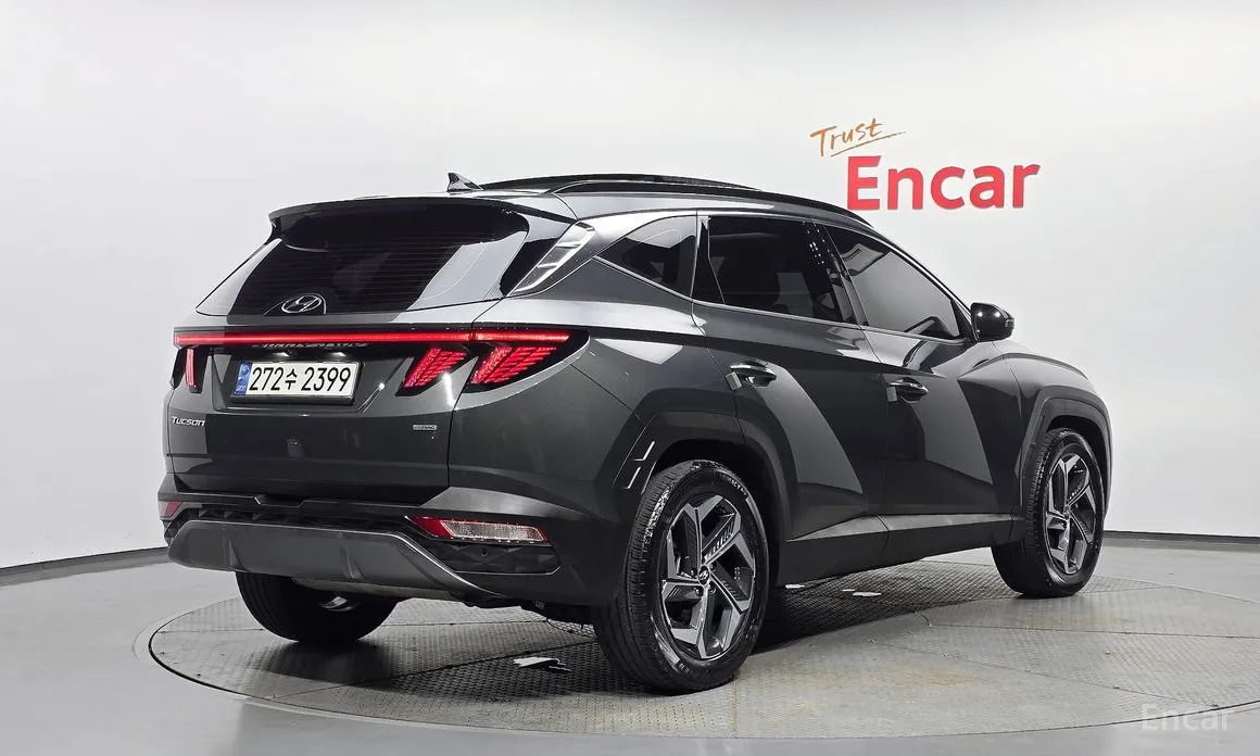 Фото 2 - Hyundai Tucson