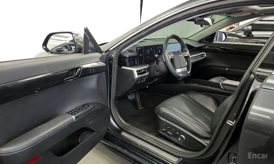 Фото 10 - Hyundai Grandeur