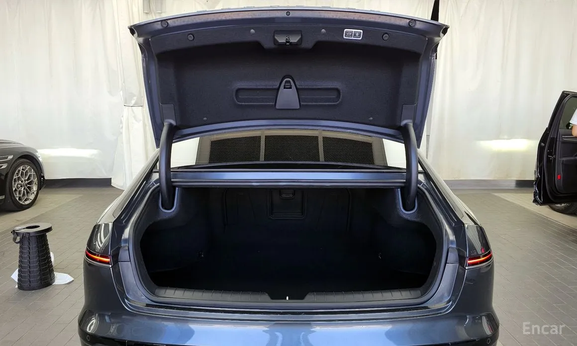 Фото 20 - Hyundai Grandeur