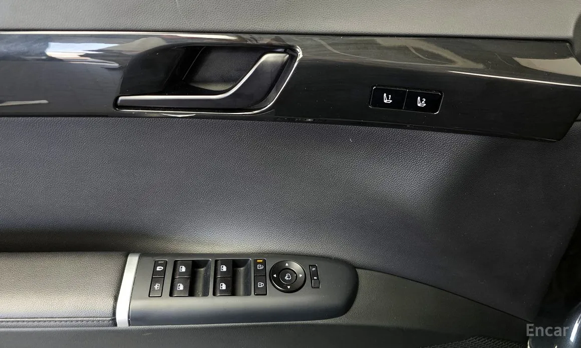 Фото 36 - Hyundai Grandeur