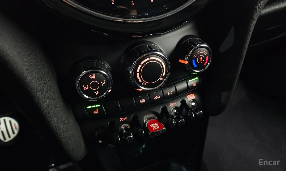 Фото 27 - Mini Cooper