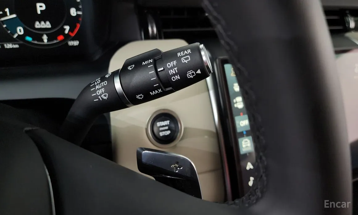 Фото 27 - Land Rover Discovery Sport