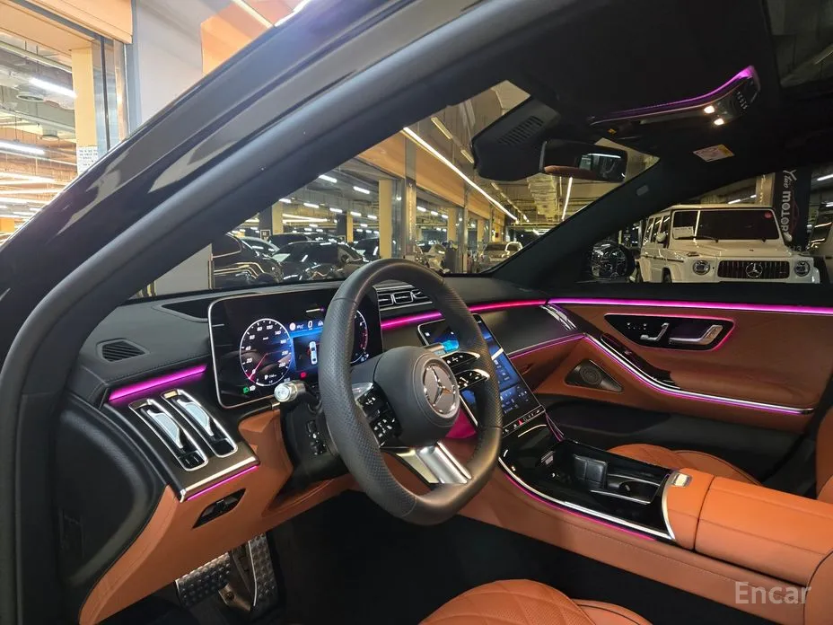 Фото 13 - Mercedes-Benz S-Class