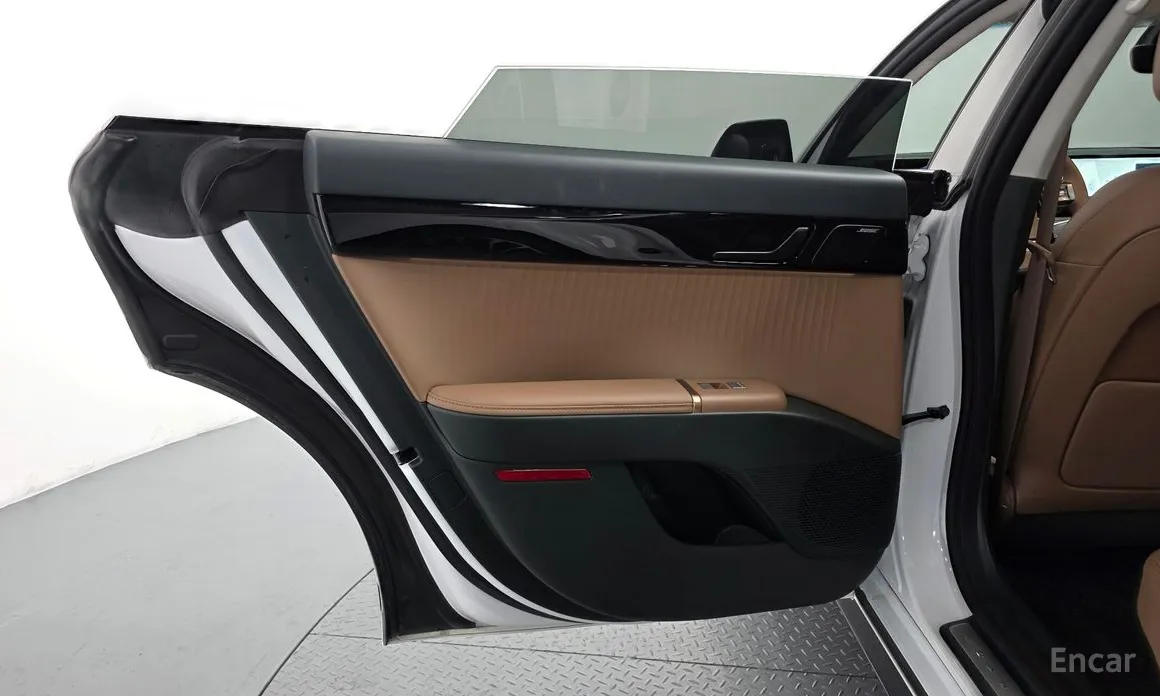 Фото 25 - Hyundai Grandeur