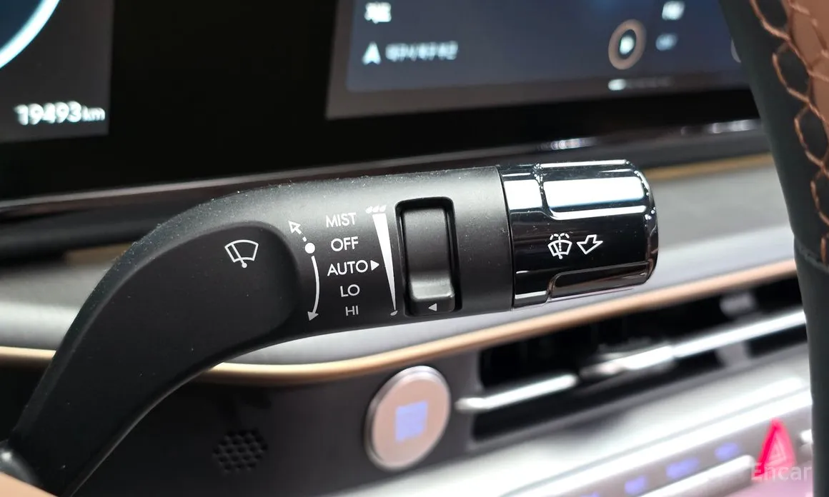 Фото 28 - Hyundai Grandeur