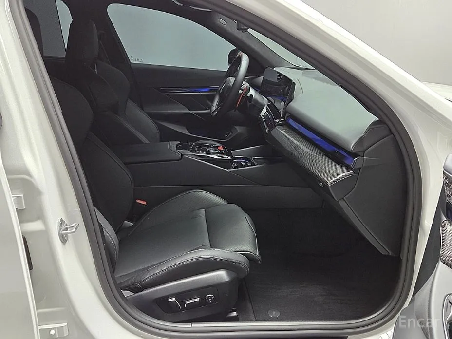 BMW M5 2024 M5 Sedan