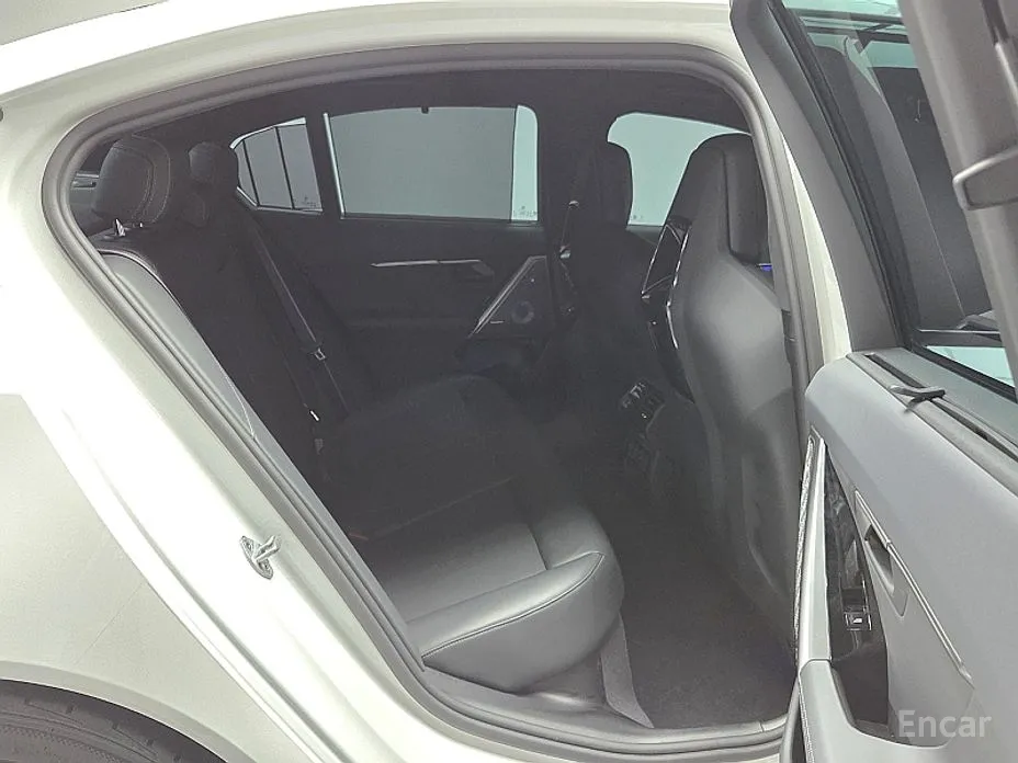 BMW M5 2024 M5 Sedan