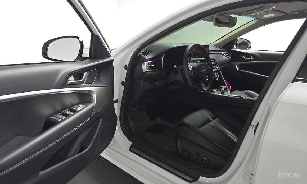 Genesis G70 2020 Gasoline 3.3T 2WD