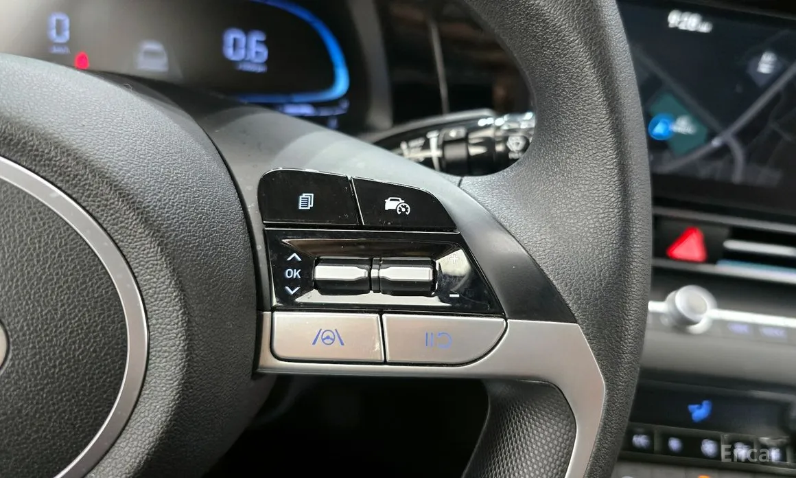 Hyundai Avante 2023 1.6