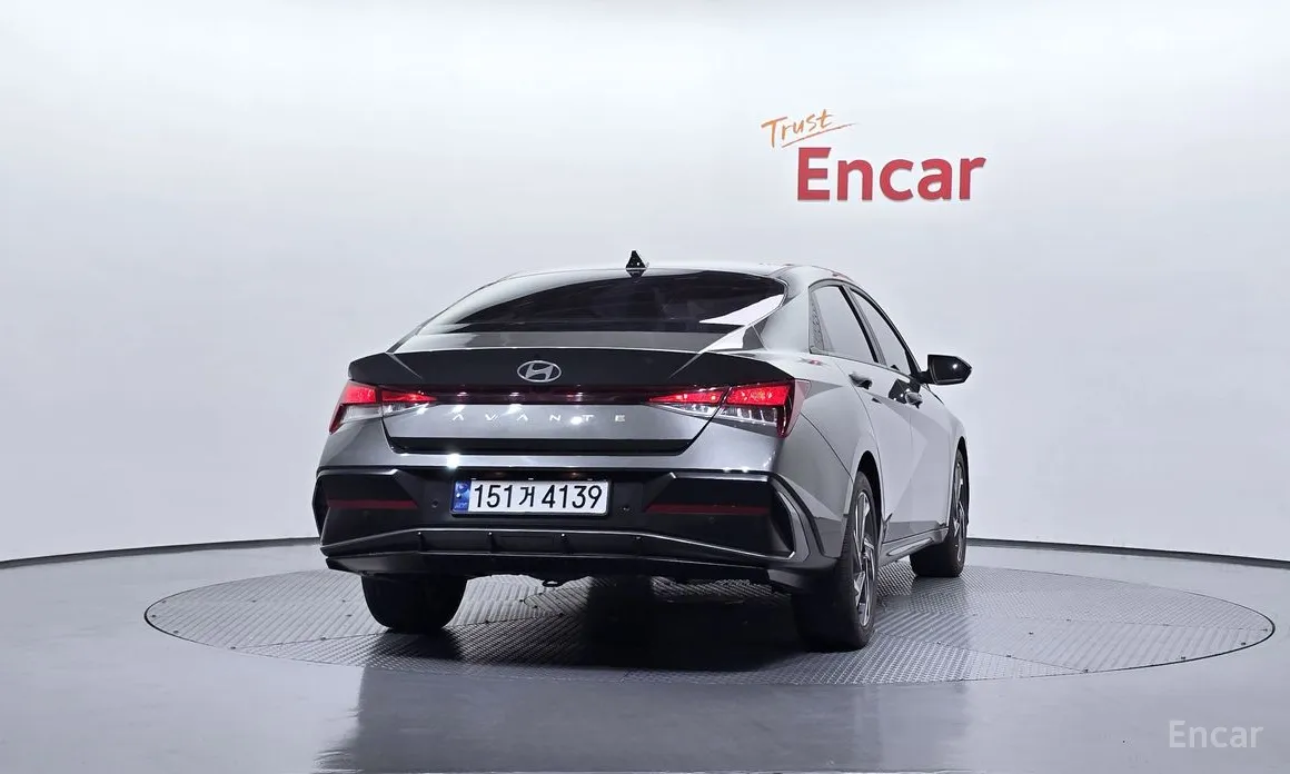 Hyundai Avante 2023 1.6