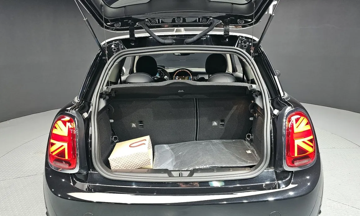 Mini Cooper 2001 HIGH