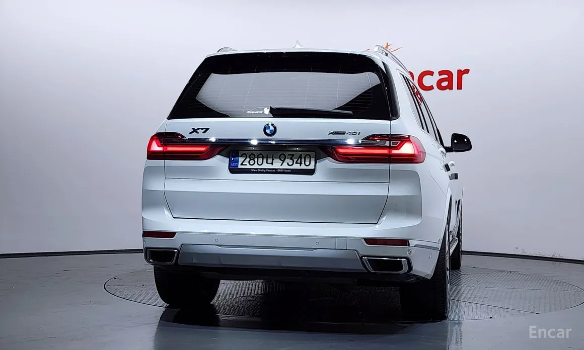 Фото 4 - BMW X7