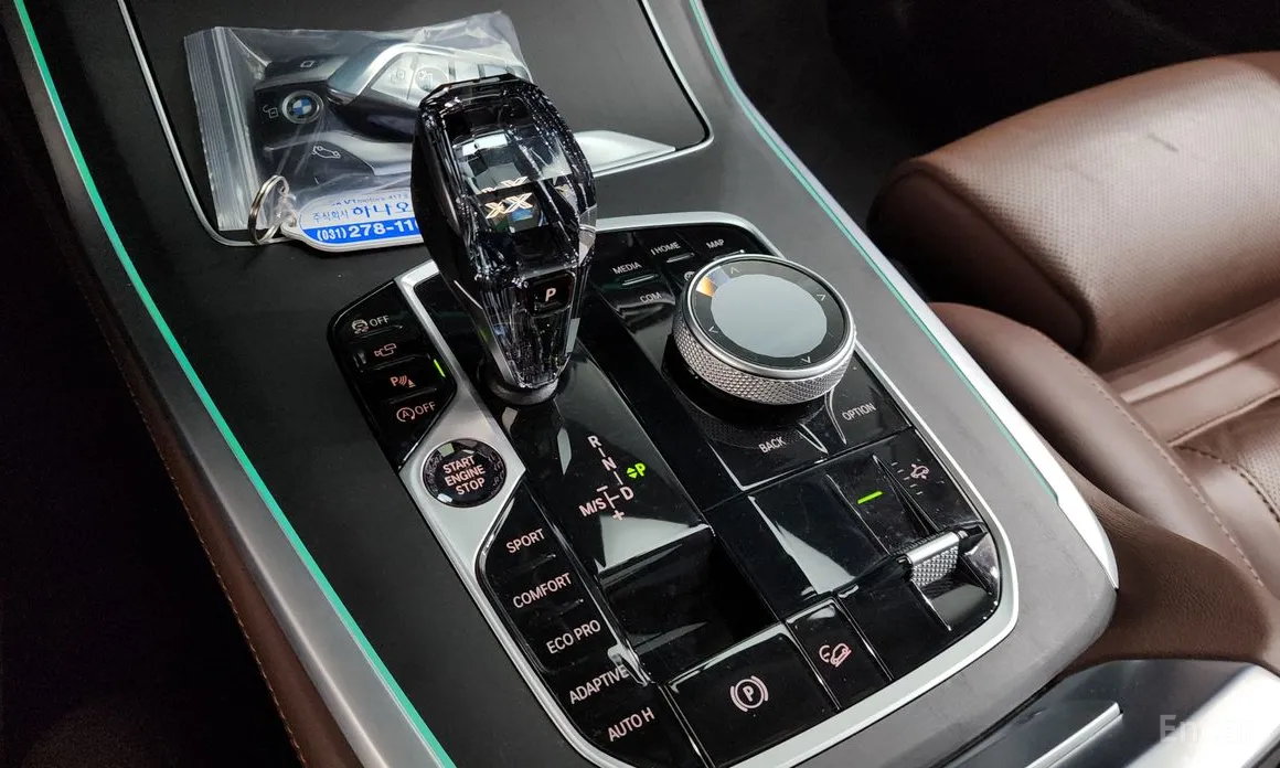Фото 9 - BMW X7