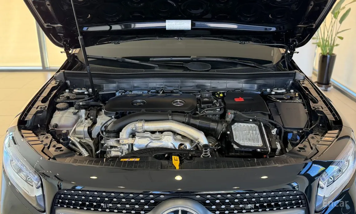 Mercedes-Benz GLB-Class 2020 GLB250 4MATIC