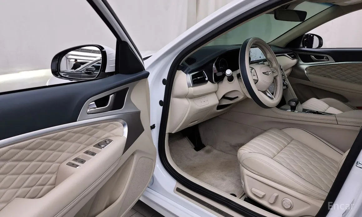 Genesis G70 2020 Gasoline 2.5T 4WD