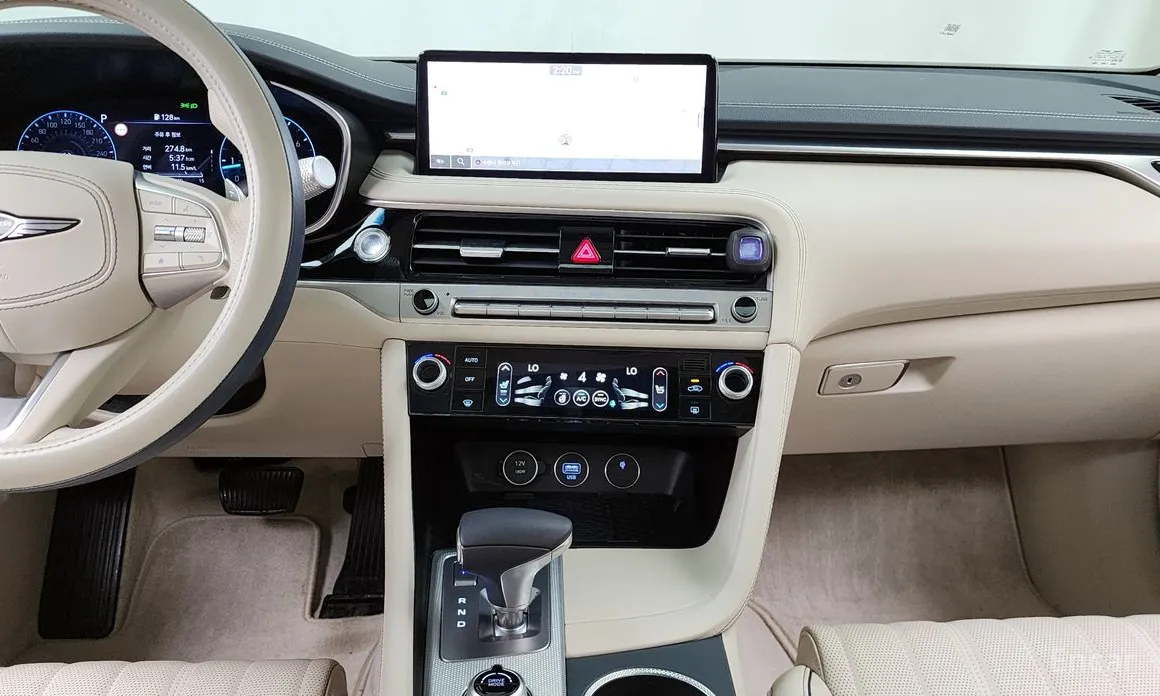 Genesis G70 2020 Gasoline 2.5T 4WD
