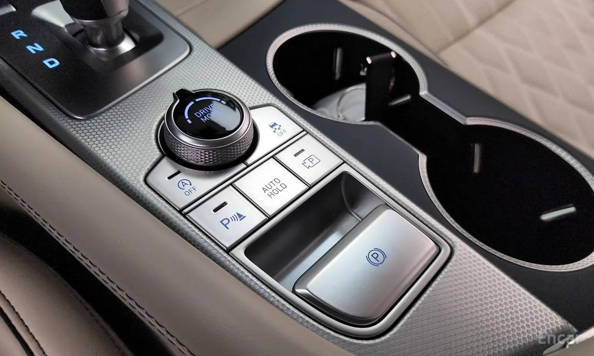 Genesis G70 2020 Gasoline 2.5T 4WD