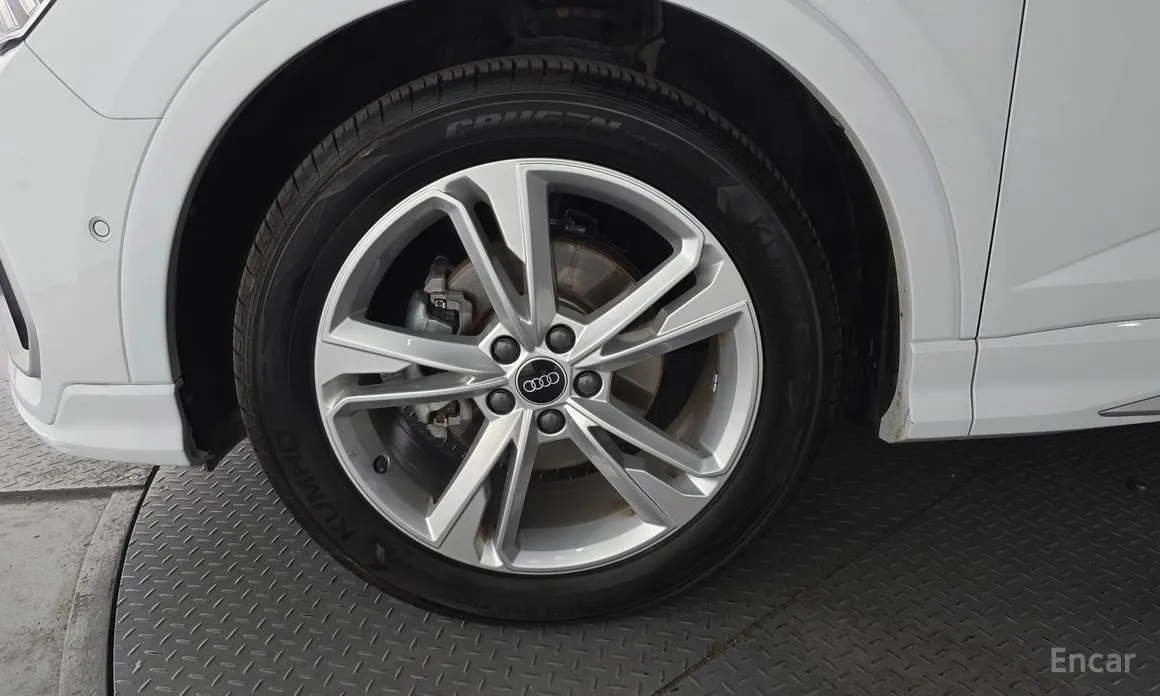 2018 Audi Q3