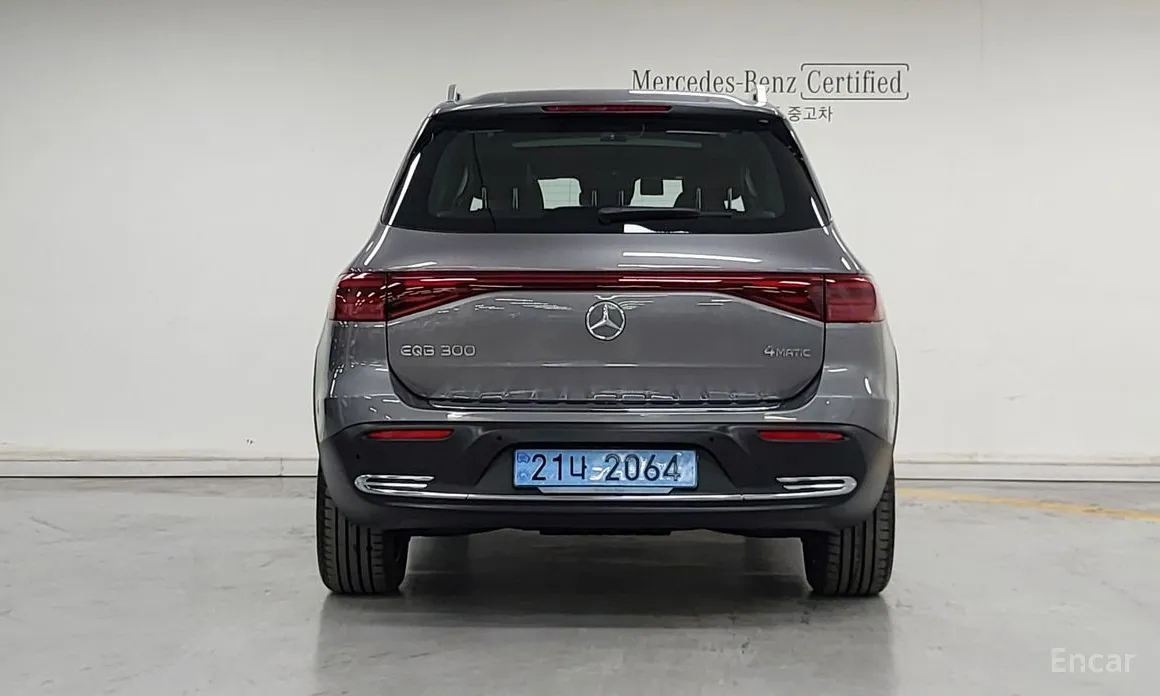 Фото 4 - Mercedes-Benz EQB