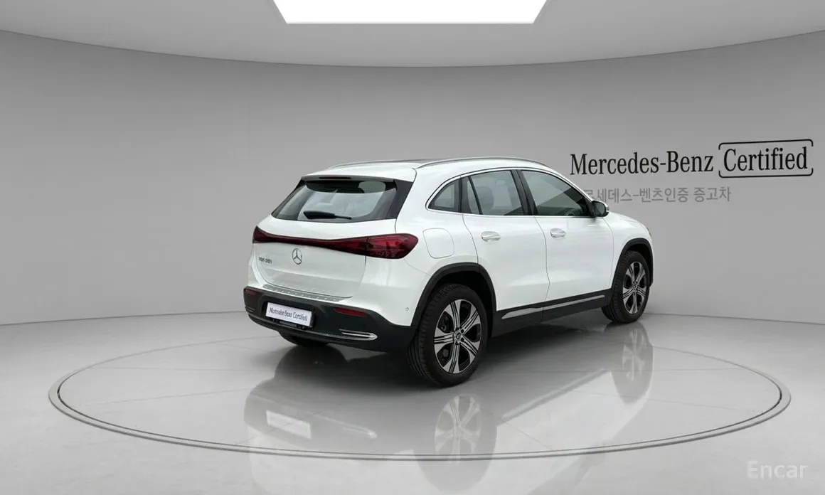 2021 Mercedes-Benz EQA