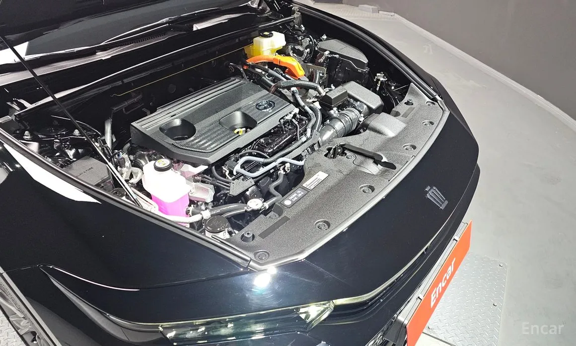 Фото 6 - Toyota Crown