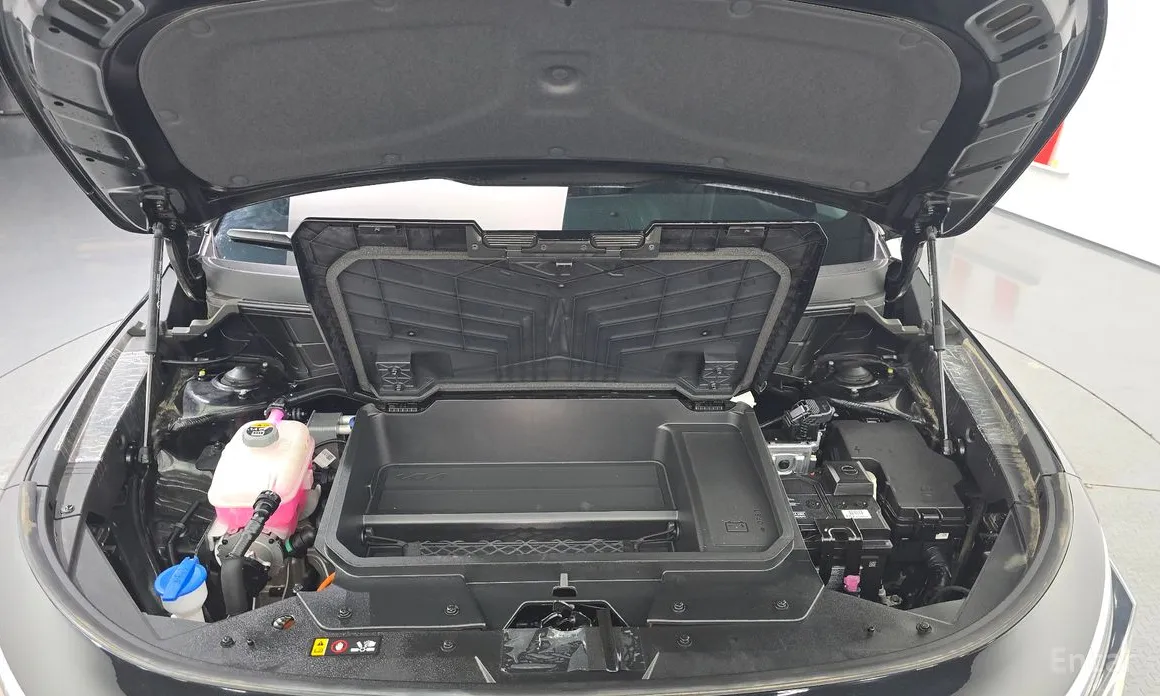 Photo 6 - Kia Niro
