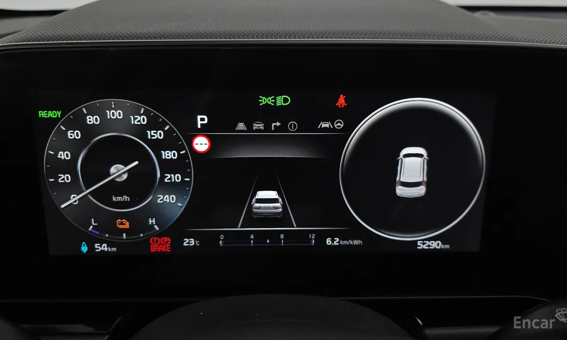 Photo 8 - Kia Niro