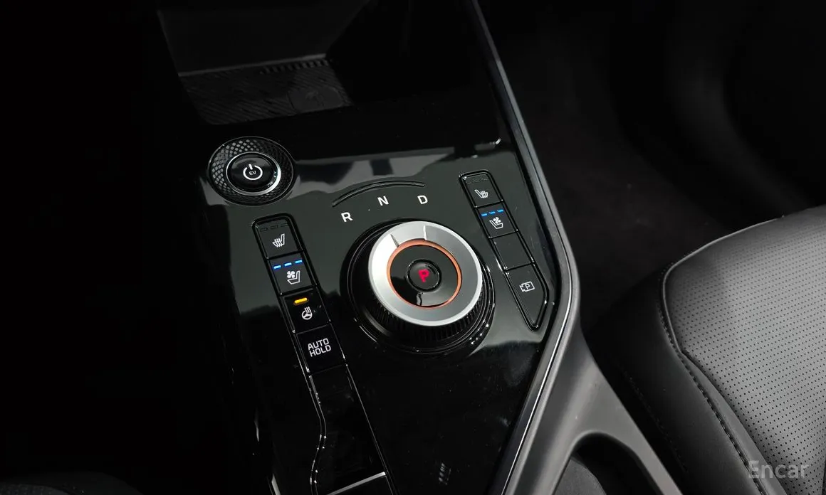 Photo 9 - Kia Niro