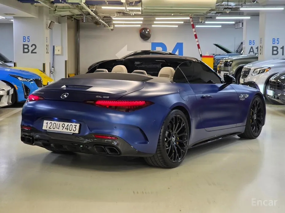 Mercedes-Benz SL-Class 2023 AMG SL63 4MATIC+