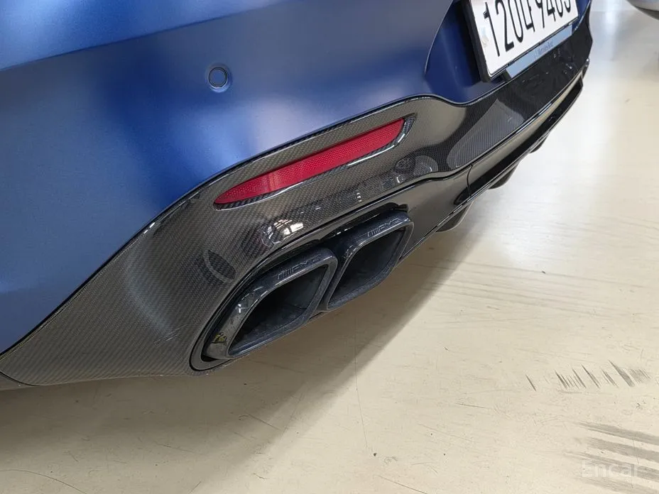 Mercedes-Benz SL-Class 2023 AMG SL63 4MATIC+