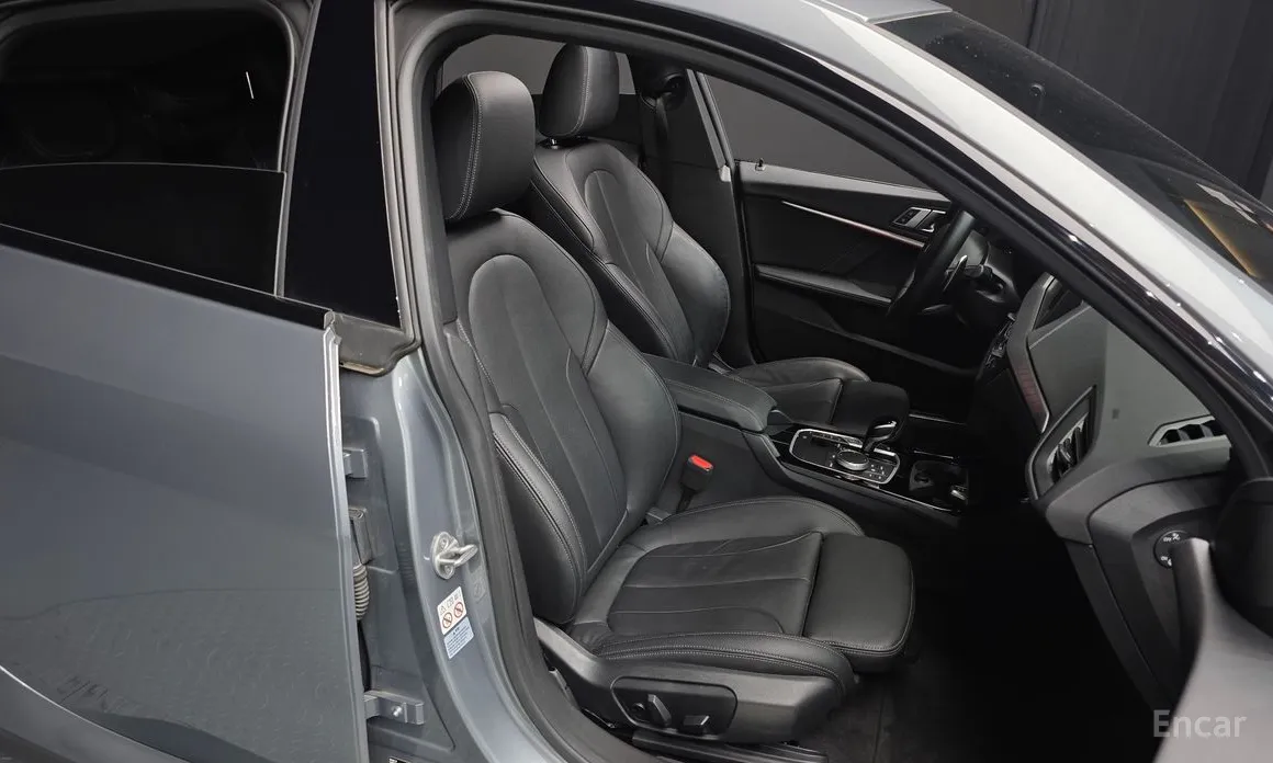 BMW 2 Series 2020 220i M Sports