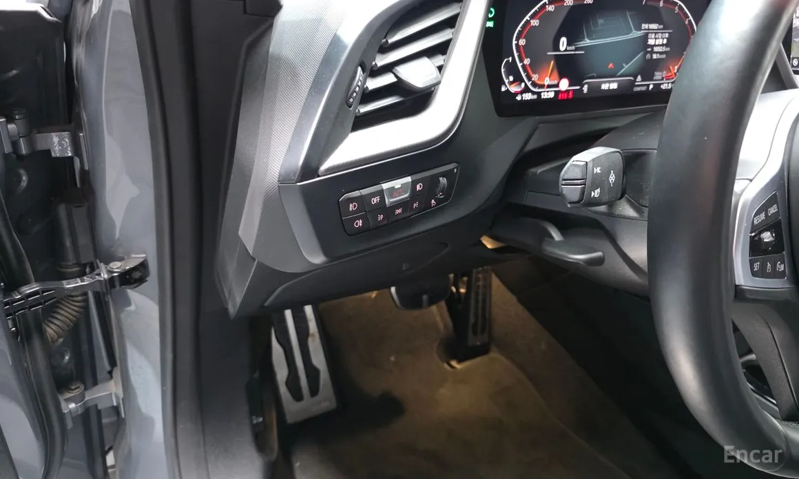 BMW 2 Series 2020 220i M Sports
