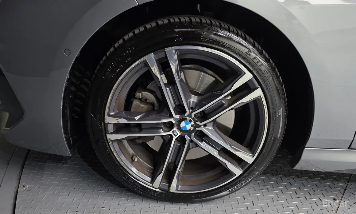 BMW 2 Series 2020 220i M Sports