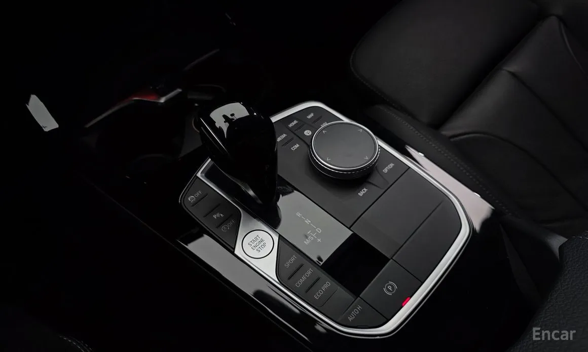 BMW 2 Series 2020 220i M Sports