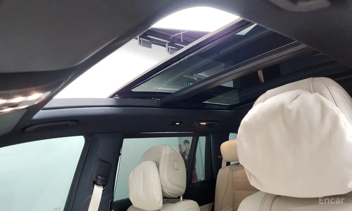 Фото 16 - Mercedes-Benz GLS-Class