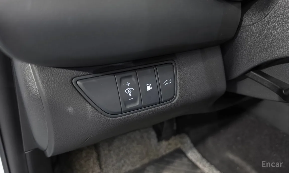 Genesis G70 2020 Gasoline 2.5T 4WD