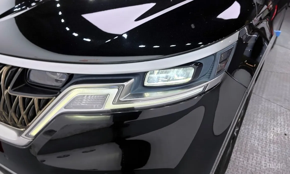 Фото 22 - Kia Carnival