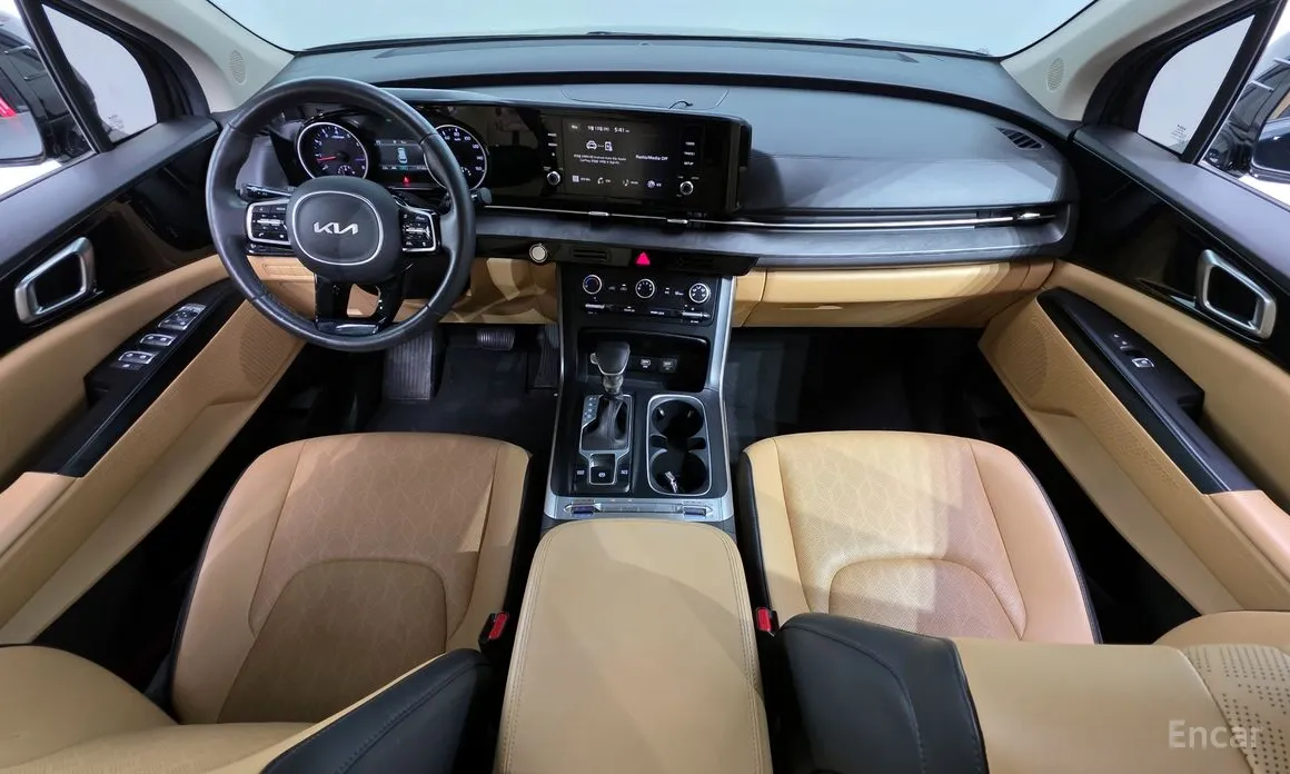 Фото 7 - Kia Carnival