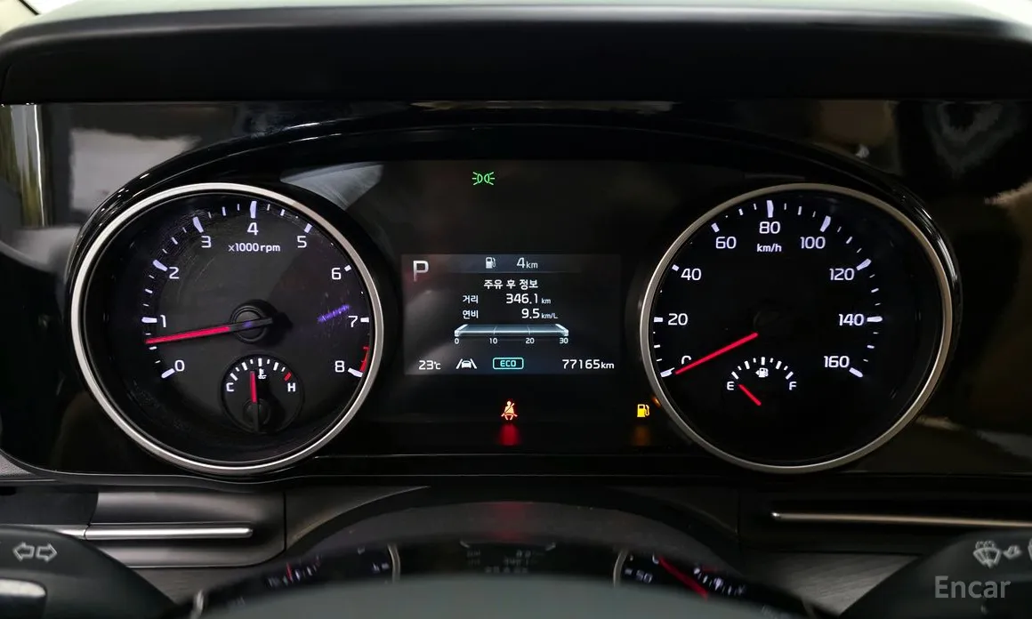 Фото 8 - Kia Carnival