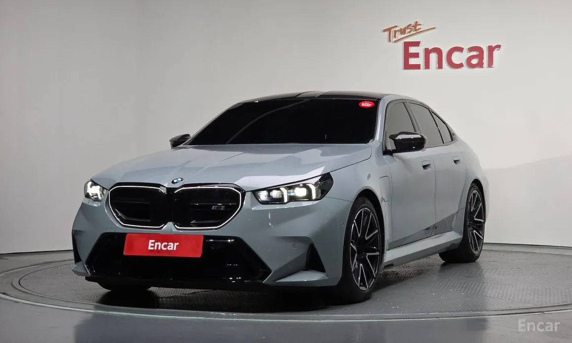 BMW M5 2024 M5 Sedan