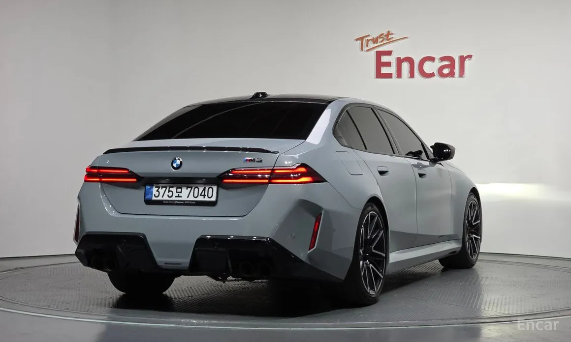 BMW M5 2024 M5 Sedan